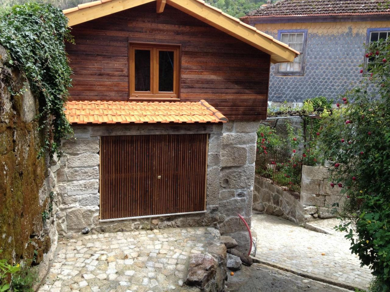 Quinta Casal De Vila Pouca Cinfaes Exterior photo